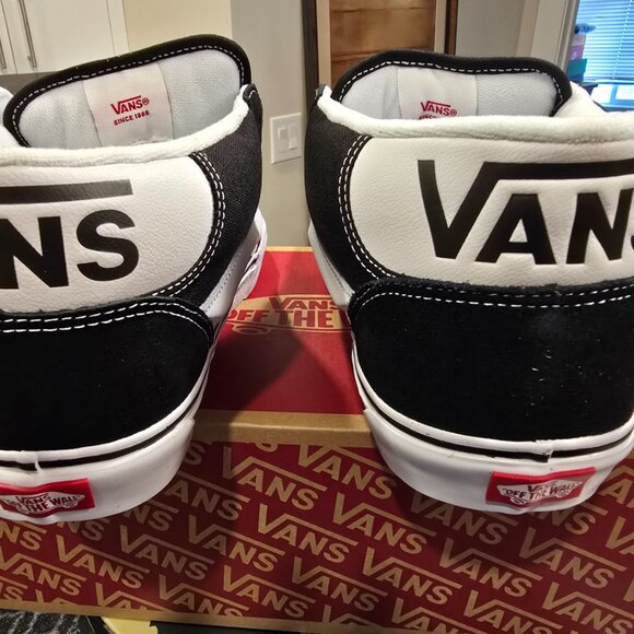 VANS Knu Skool Mid OG 2023 MEN'S SNEAKERS VN000CQ96BT BLACK CLASSIC Size 13 NEW - Picture 7 of 10